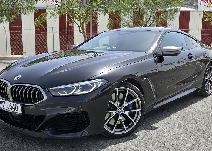 BMW M850i